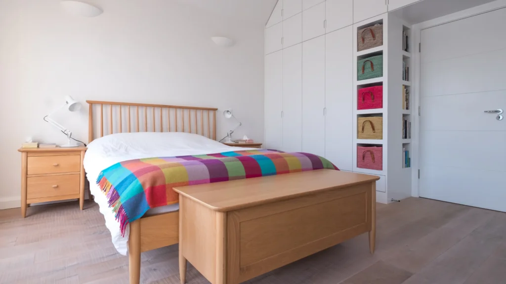 Maintaining an Uncluttered and Open Space